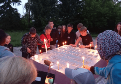 🕯 Пока горят свечи памяти — жива память о героях.
